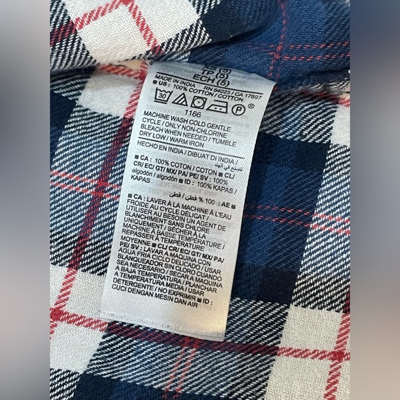 Old Navy 100% Cotton Plaid Buttondown *Excellent Cond* Size XS (5) - Picture 5 of 6